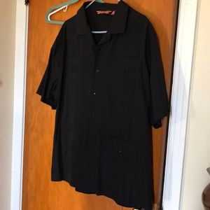 Short sleeve button down